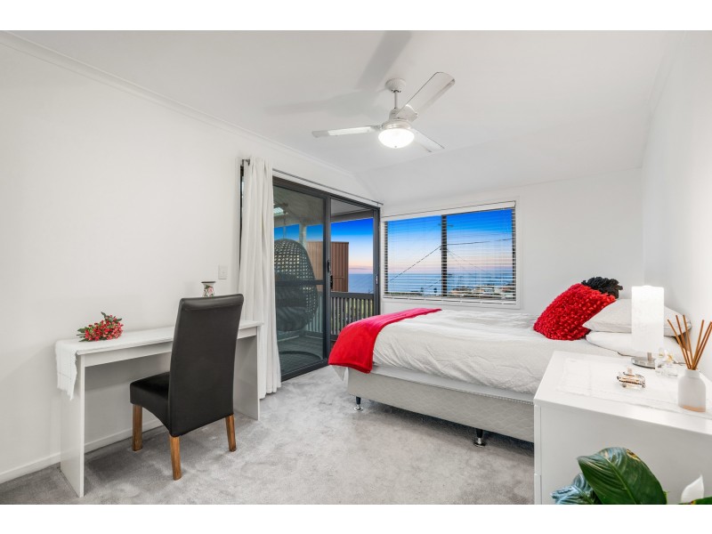 39 Warra Street, Wynnum QLD 4178