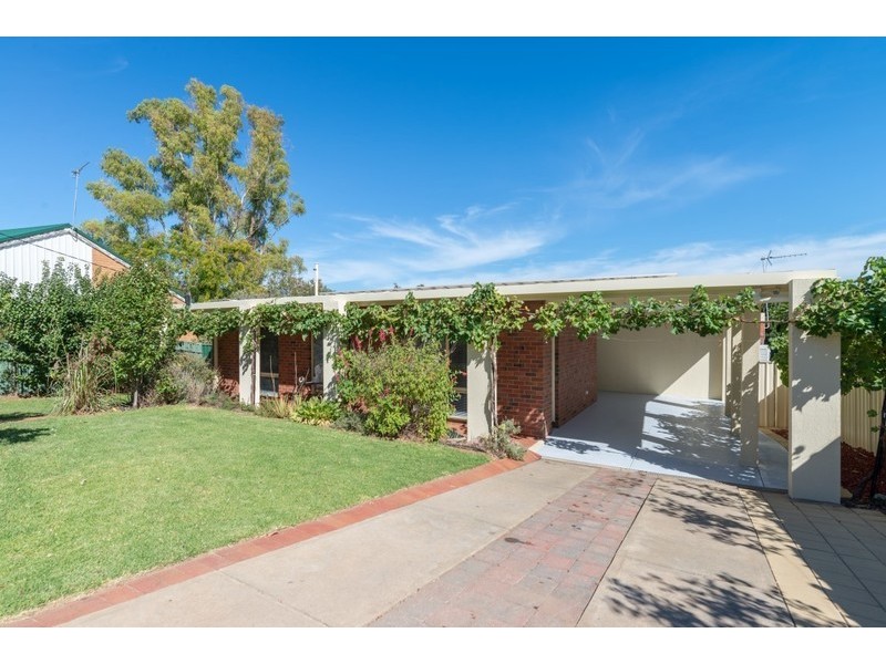 2 Edgar Street, Bedford Park SA 5042