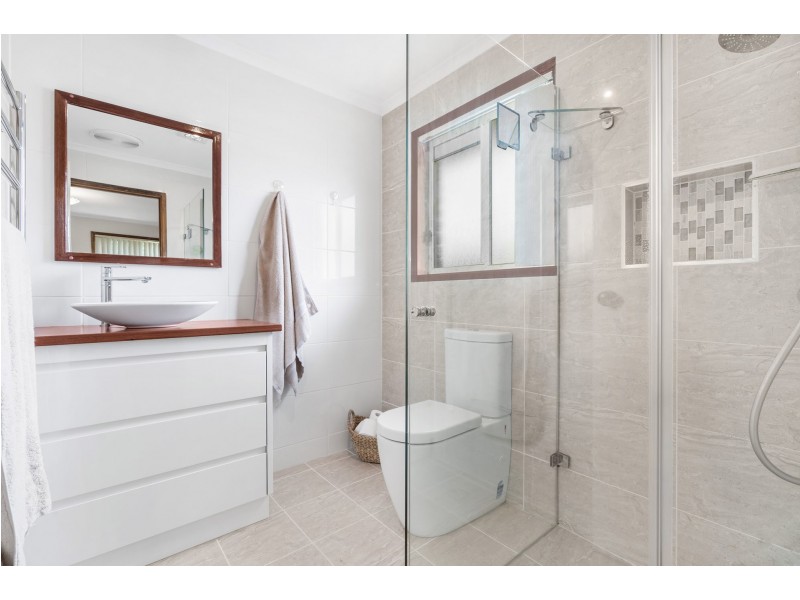 6 Amberjack Street, Manly West QLD 4179