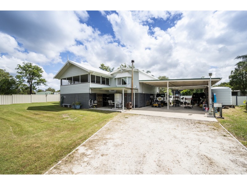 27 MOOKIN STREET, Tucabia NSW 2462