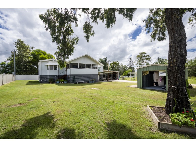 27 MOOKIN STREET, Tucabia NSW 2462