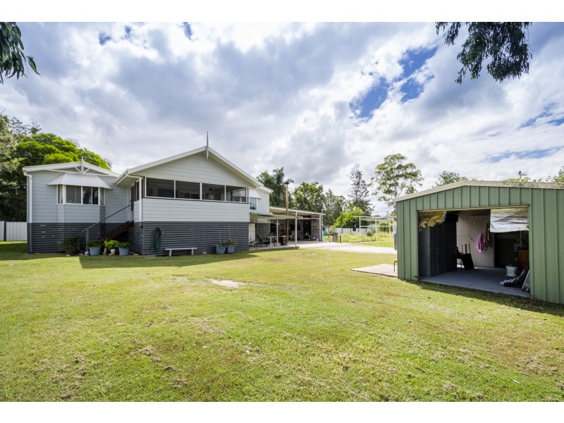 27 MOOKIN STREET, Tucabia NSW 2462