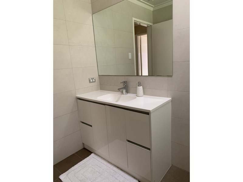 15 Larix Way, Forrestfield WA 6058