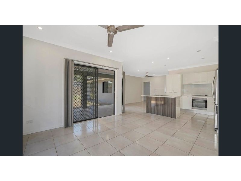 6 Basswood Avenue, Bentley Park QLD 4869