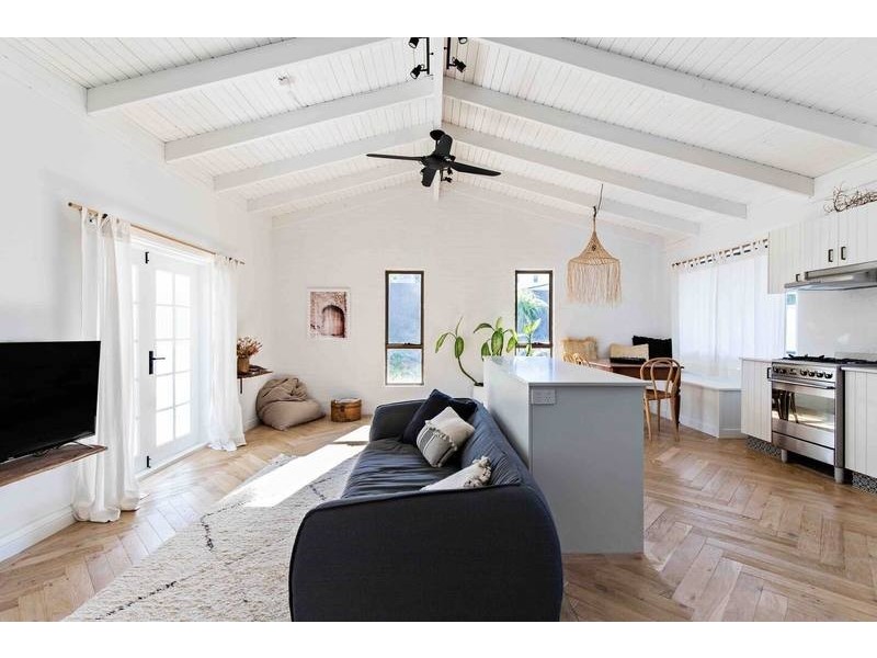 58 Palm Drive, Mooloolaba QLD 4557