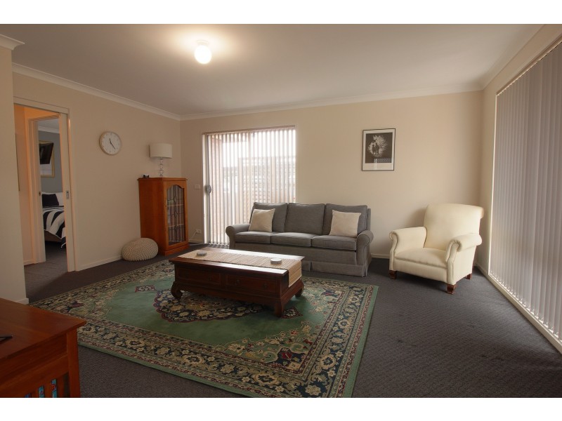 4/36 Queens Parade, Kingston TAS 7050