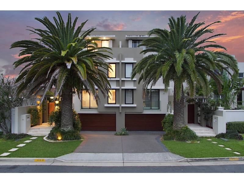 66A Sunrise Blvd, Surfers Paradise QLD 4217