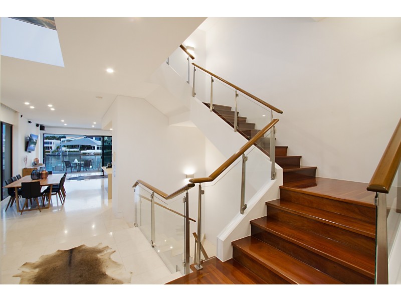 66A Sunrise Blvd, Surfers Paradise QLD 4217