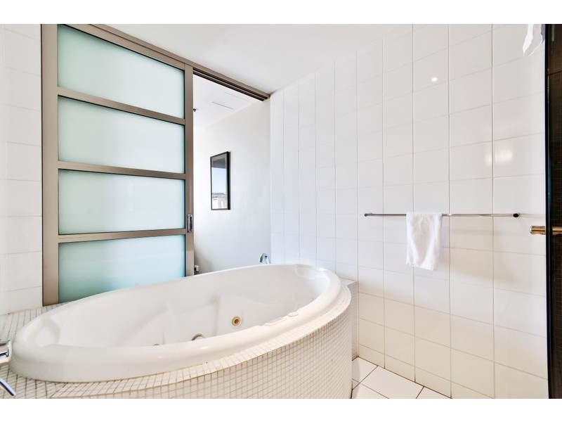 1706/96 North Terrace, Adelaide SA 5000