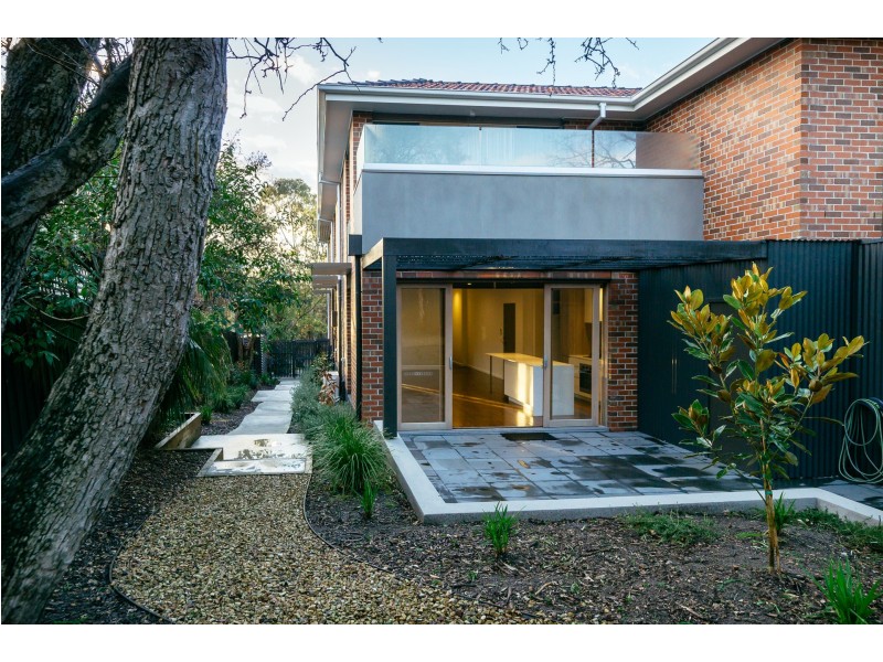 3/12 Essex Street, Glen Iris VIC 3146