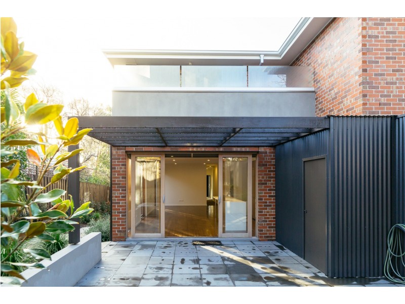 3/12 Essex Street, Glen Iris VIC 3146