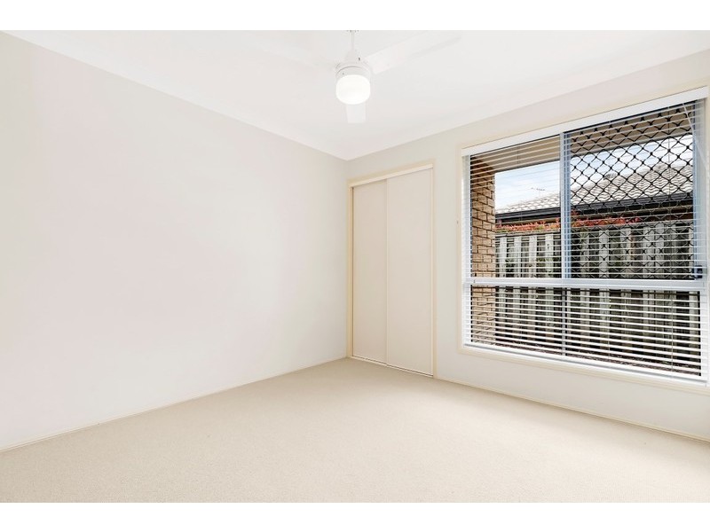 15 Thoms Avenue, Boondall QLD 4034