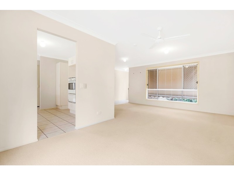 15 Thoms Avenue, Boondall QLD 4034