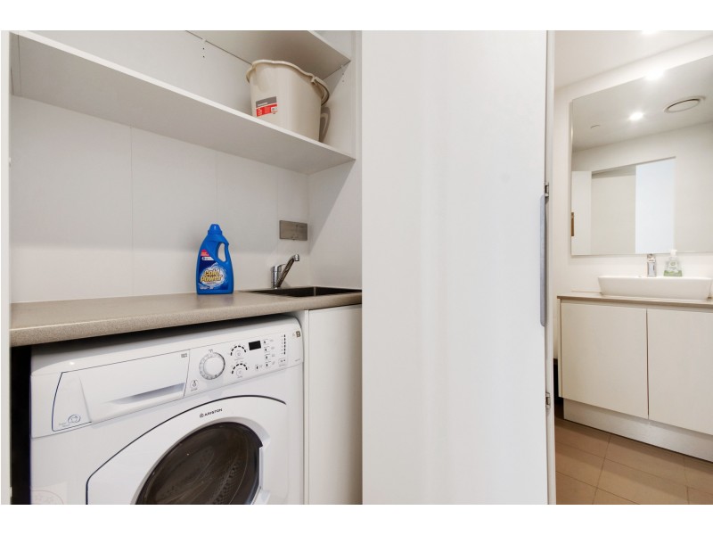 2208/421 King Williamt Street, Adelaide SA 5000