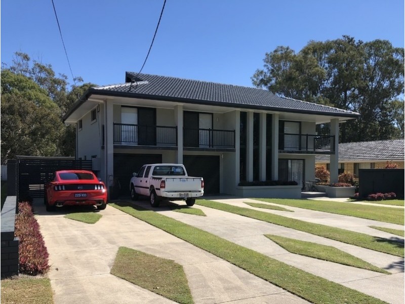 5 Valerie Street, Clontarf QLD 4019