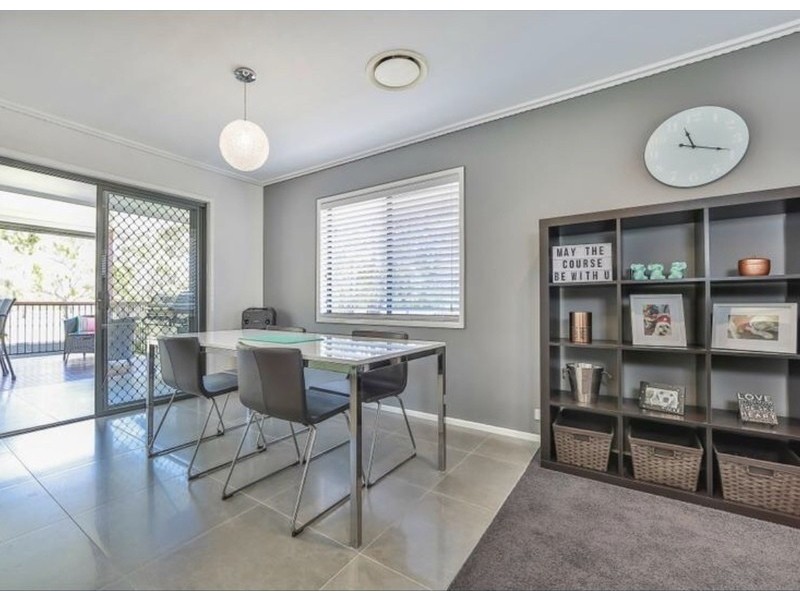 5 Valerie Street, Clontarf QLD 4019