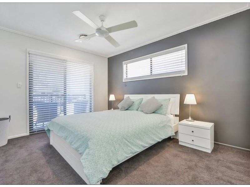 5 Valerie Street, Clontarf QLD 4019