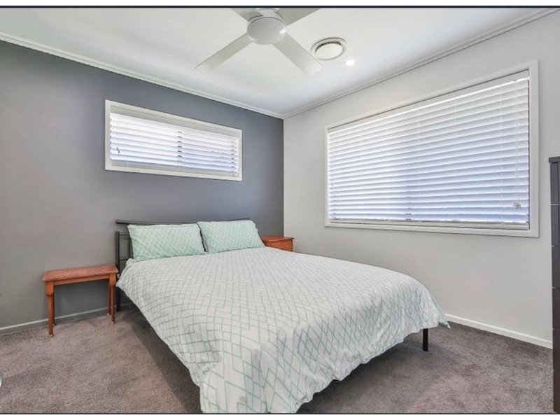 5 Valerie Street, Clontarf QLD 4019