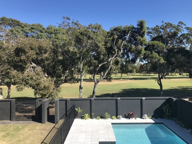 5 Valerie Street, Clontarf QLD 4019