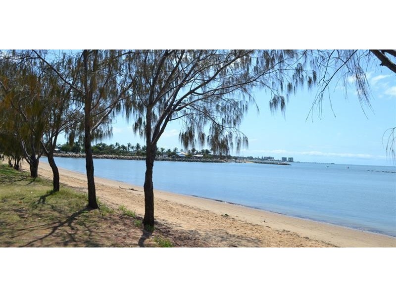 5 Valerie Street, Clontarf QLD 4019