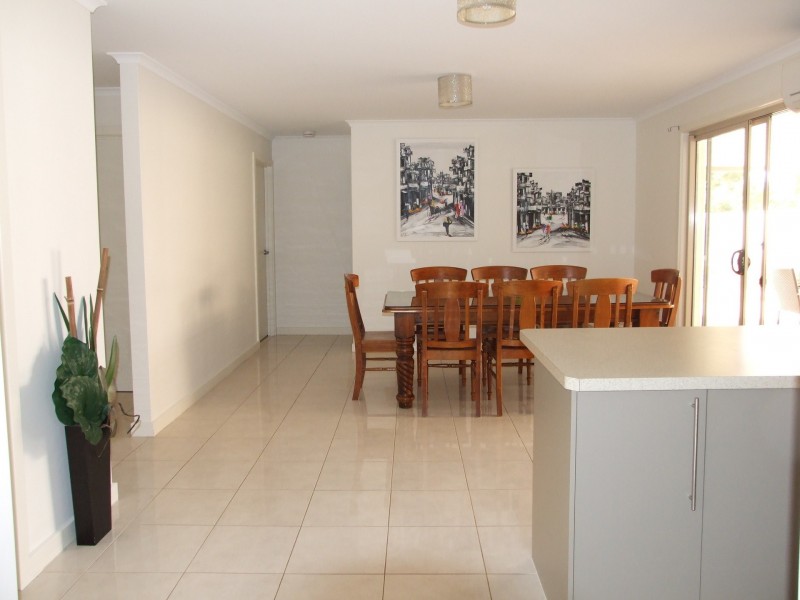 25 Flinders St, Renmark SA 5341