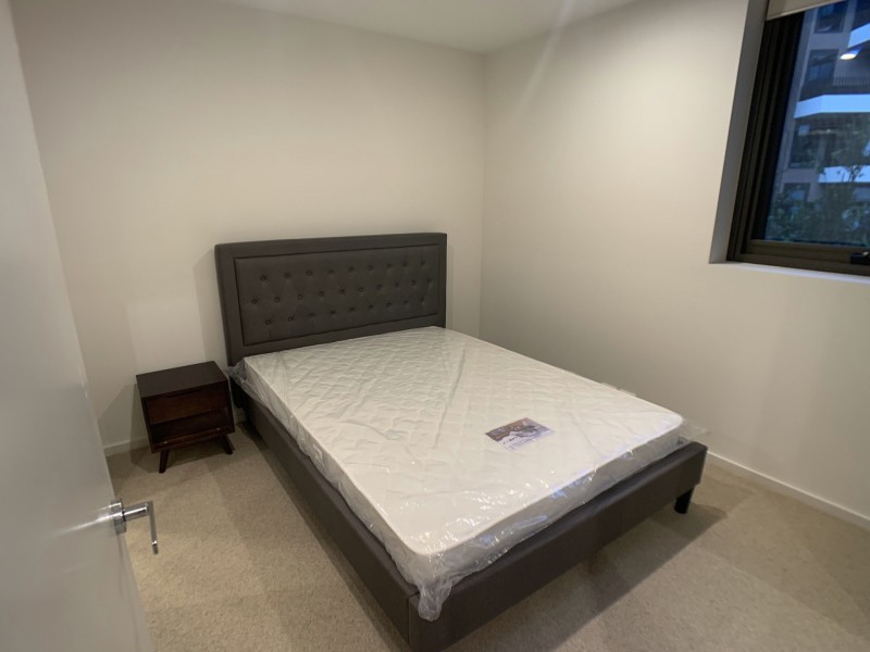 8 Bond Street, Caulfield North VIC 3161