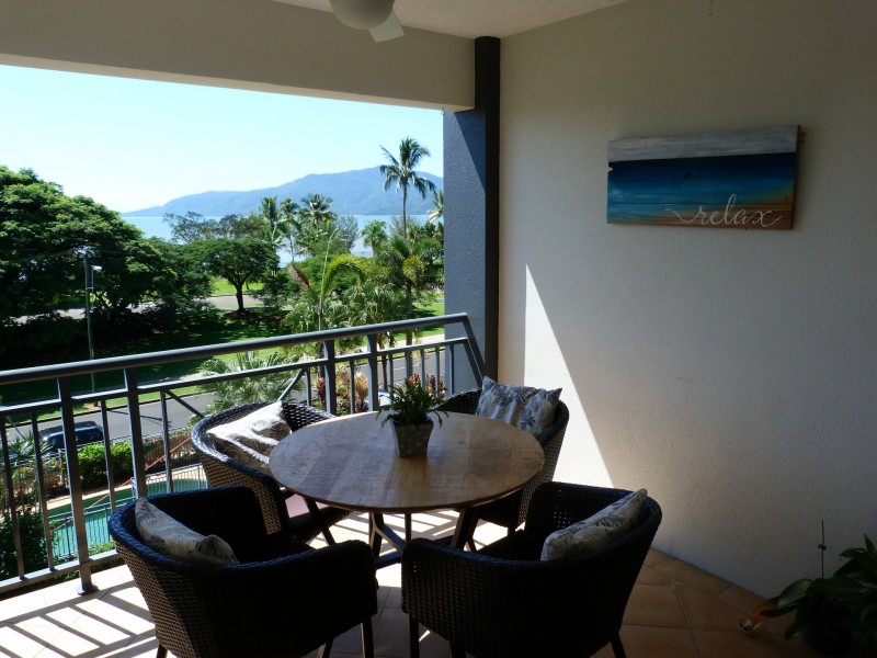 275-277 Esplanade, Cairns North QLD 4870
