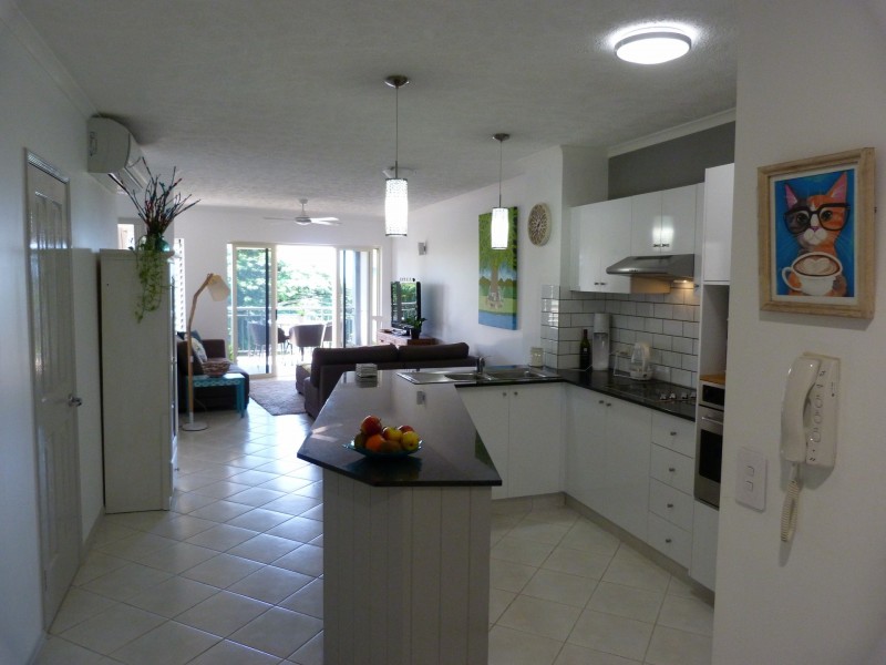 275-277 Esplanade, Cairns North QLD 4870