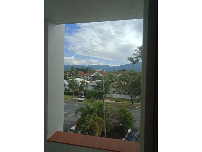 275-277 Esplanade, Cairns North QLD 4870