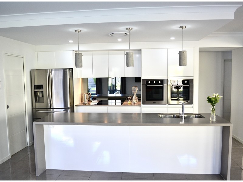 42 Sormano Street, Reedy Creek QLD 4227