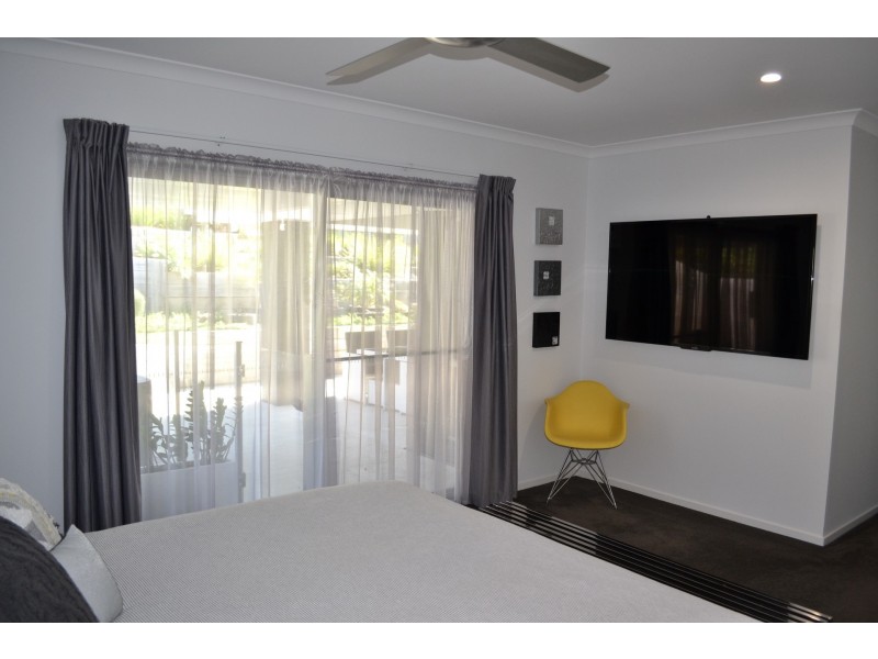 42 Sormano Street, Reedy Creek QLD 4227