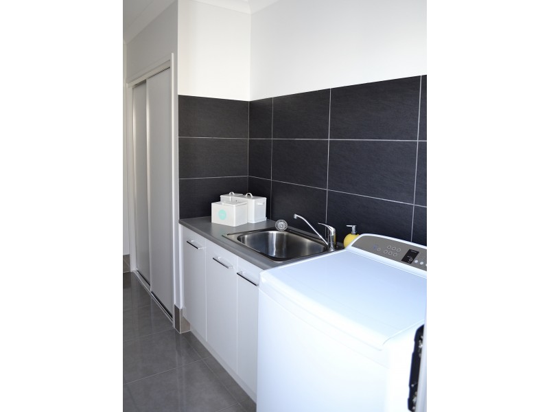 42 Sormano Street, Reedy Creek QLD 4227