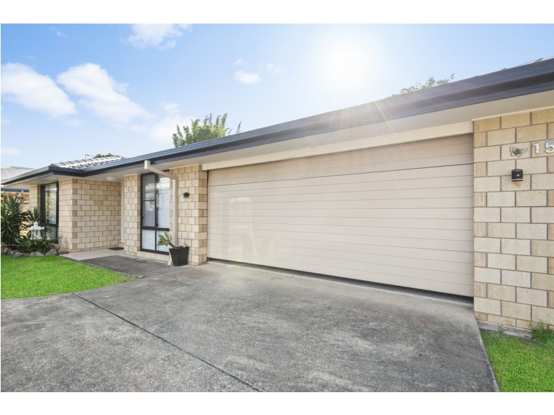 15 Oak Street, Cooroy QLD 4563