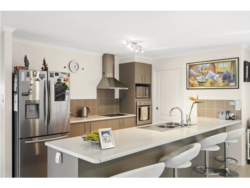 15 Oak Street, Cooroy QLD 4563