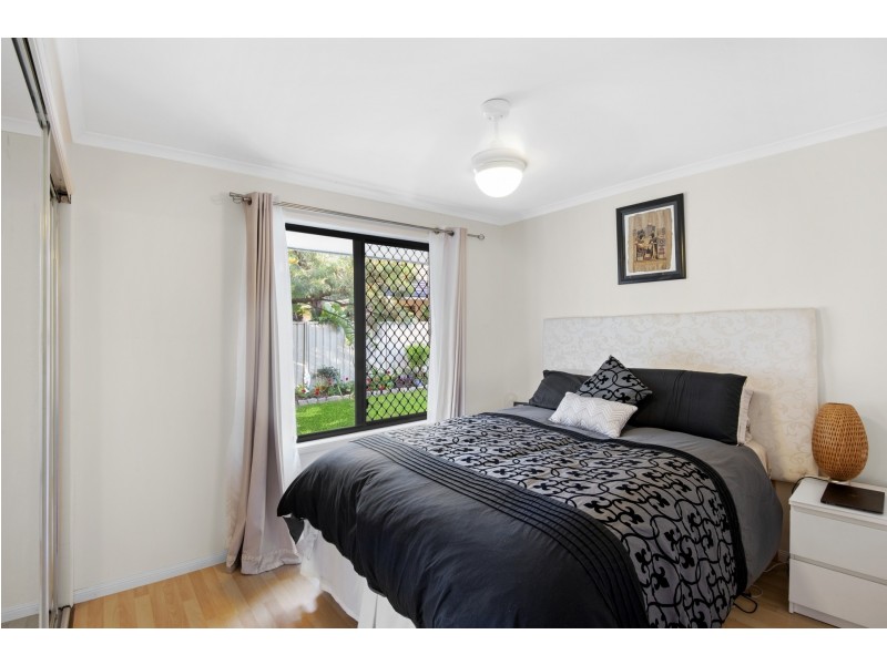 15 Oak Street, Cooroy QLD 4563