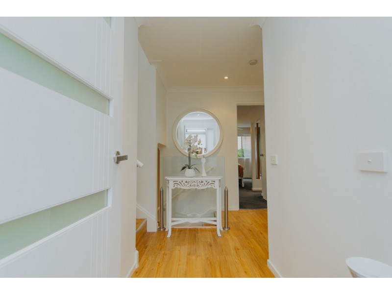 38 Riverview Road, Nerang QLD 4211