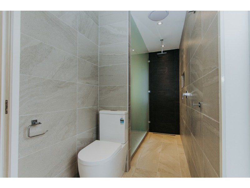 38 Riverview Road, Nerang QLD 4211