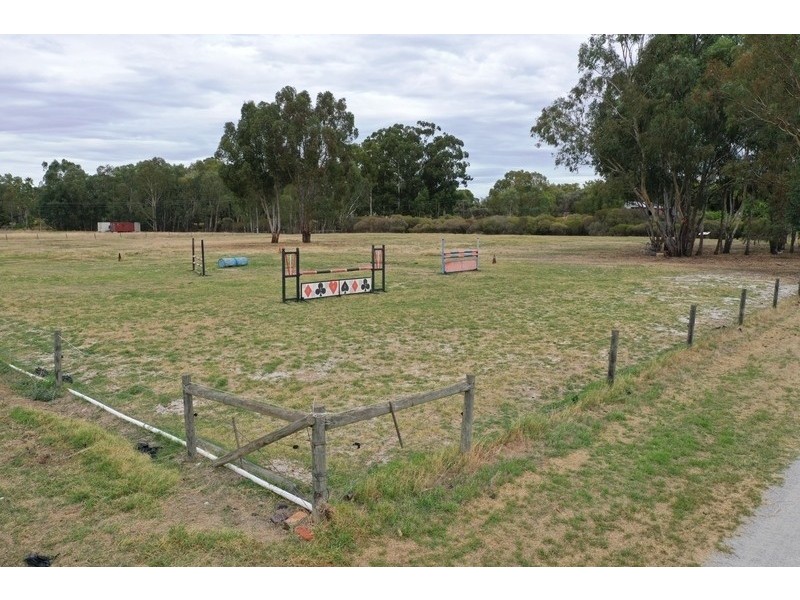 8931 West Swan Road, Henley Brook WA 6055