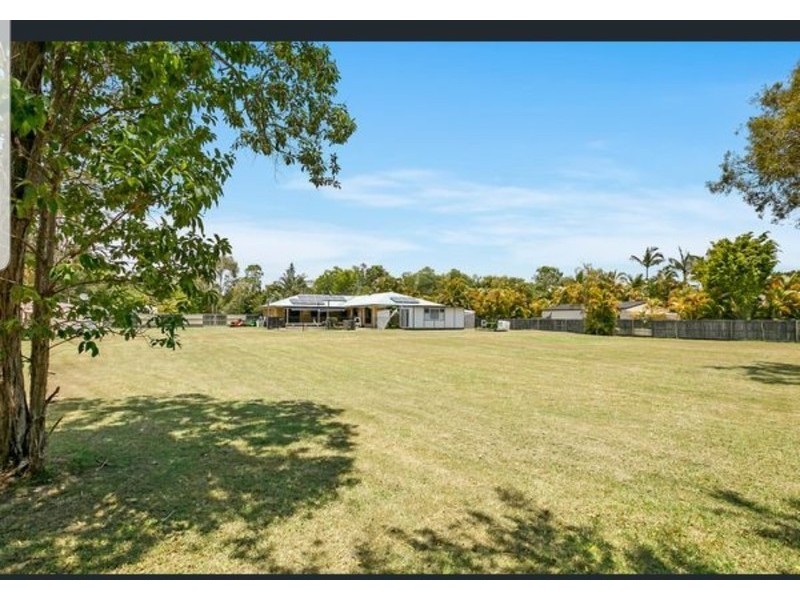 16 Craigslea Court, Cooroibah QLD 4565