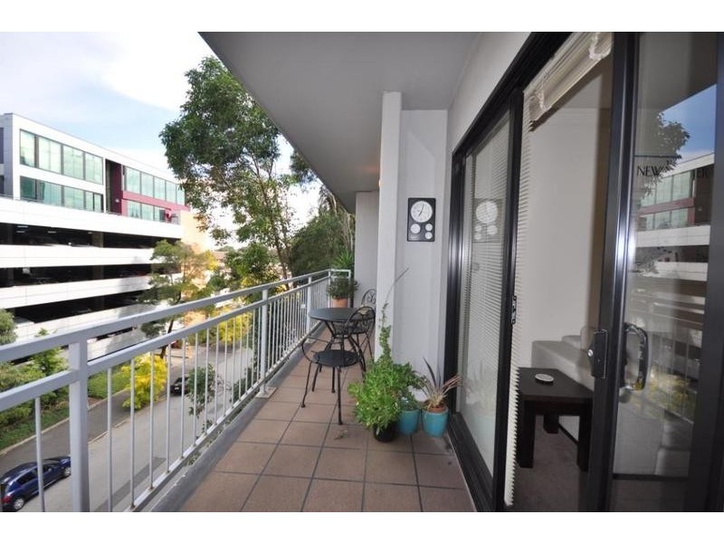 402/71 Stead Street, South Melbourne VIC 3205