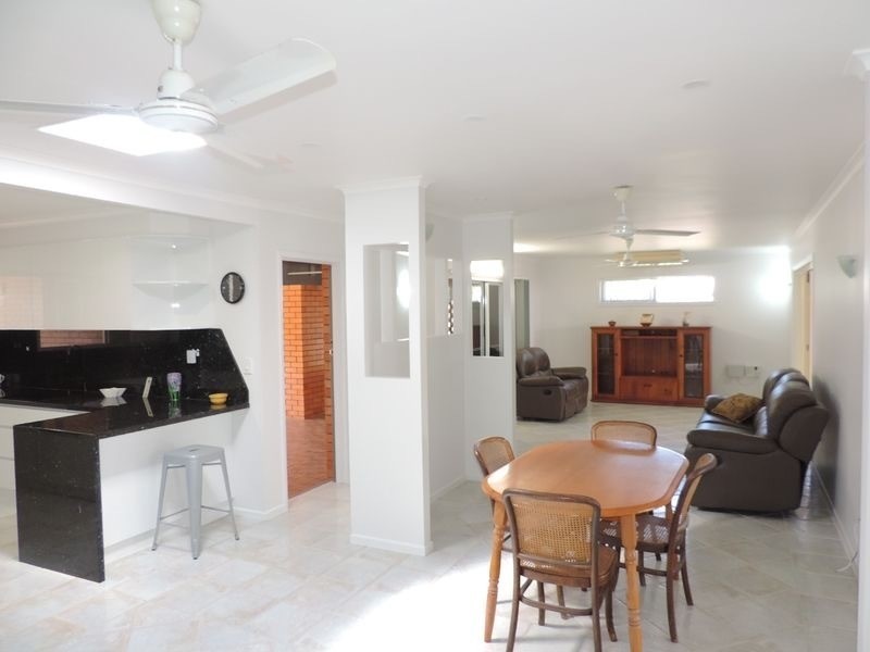 42 PAXTON ST, North Ward QLD 4810