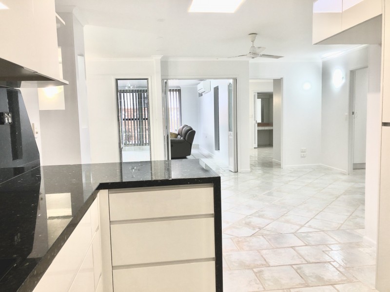 42 PAXTON ST, North Ward QLD 4810