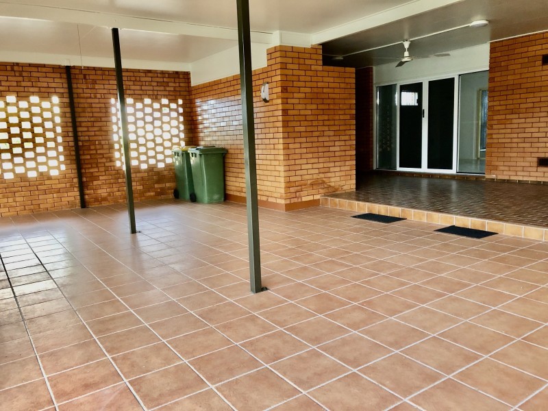 42 PAXTON ST, North Ward QLD 4810