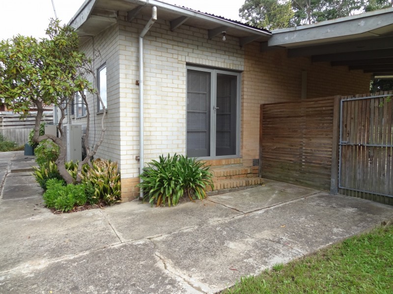 42 Lucknow Street, Mitcham VIC 3132