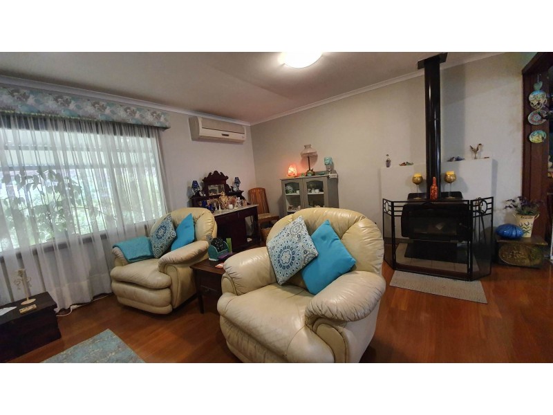 196 Holyoake Road, Dwellingup WA 6213