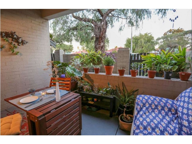 1/1196 Albany Highway, Bentley WA 6102