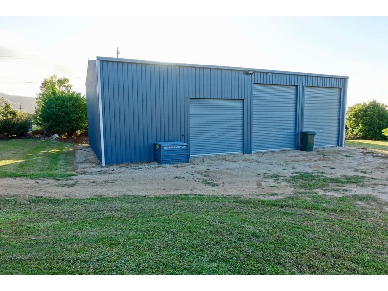 1 Hamilton Close, Tolga QLD 4882