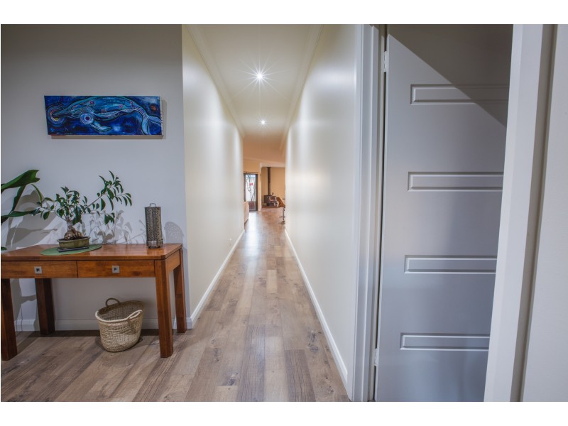 33 Gerdes Way, Mckail WA 6330