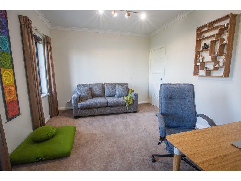 33 Gerdes Way, Mckail WA 6330