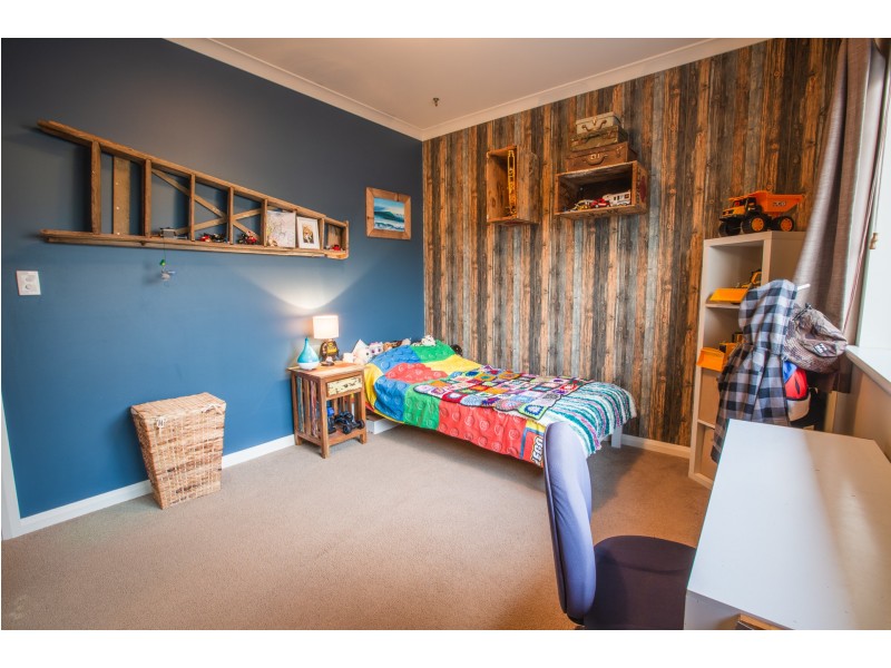 33 Gerdes Way, Mckail WA 6330